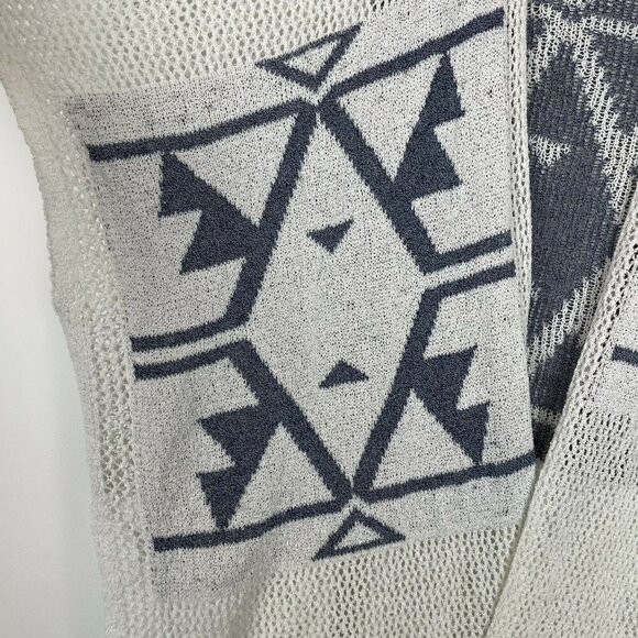 Rebecca Elliot Crochet Knit Dolman Sleeved Cardigan Kimono Aztec Print one size - Picture 2 of 4